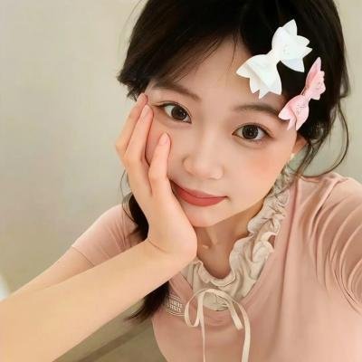 独自在夜晚的海边